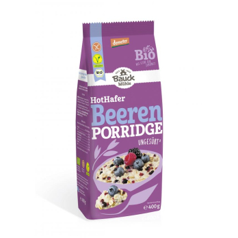 Hot Hafer Beere Porridge